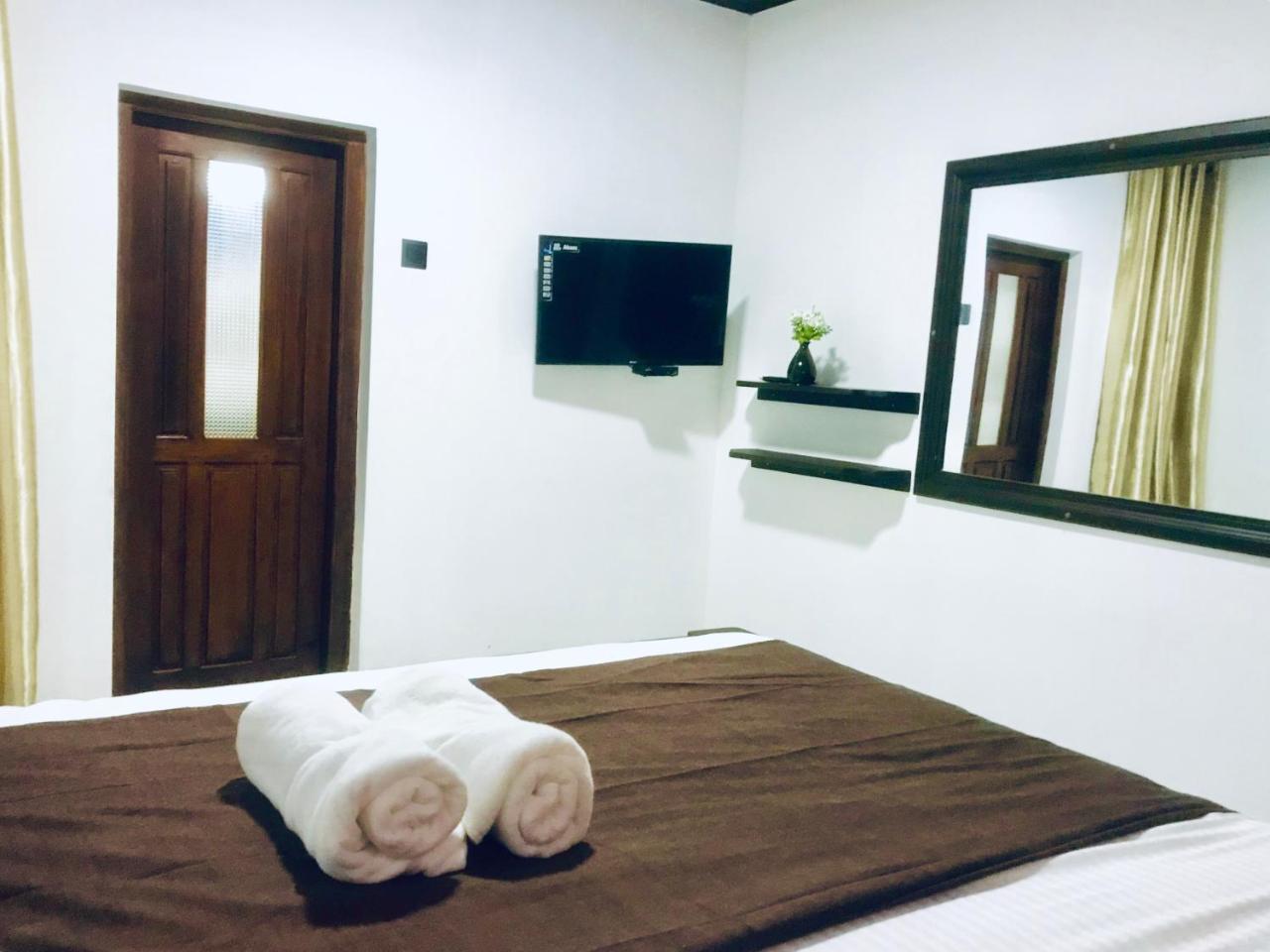 Hostel Tamarind Moon Dickwella Zewnętrze zdjęcie
