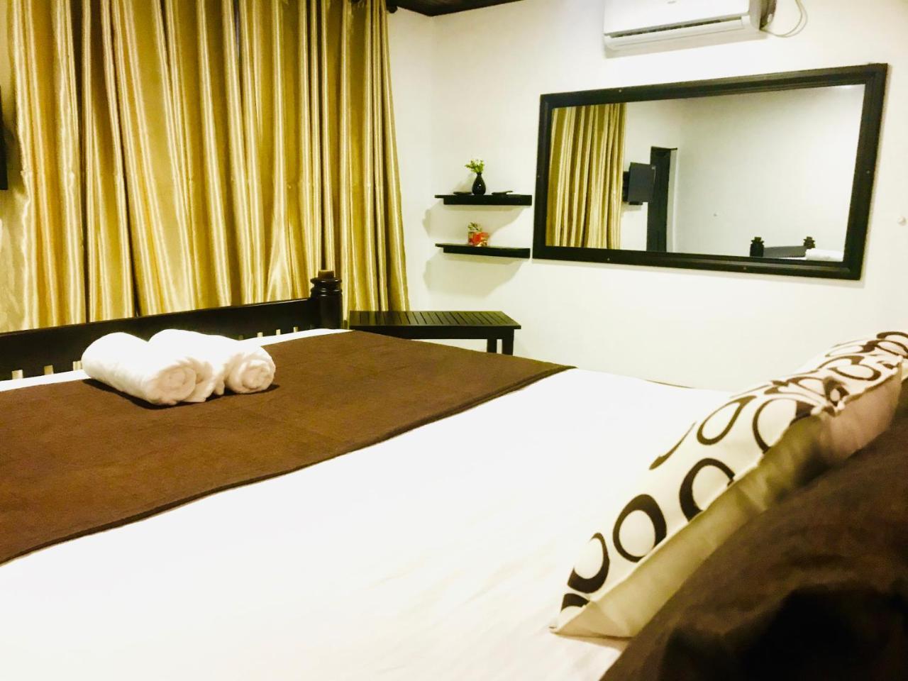 Hostel Tamarind Moon Dickwella Zewnętrze zdjęcie